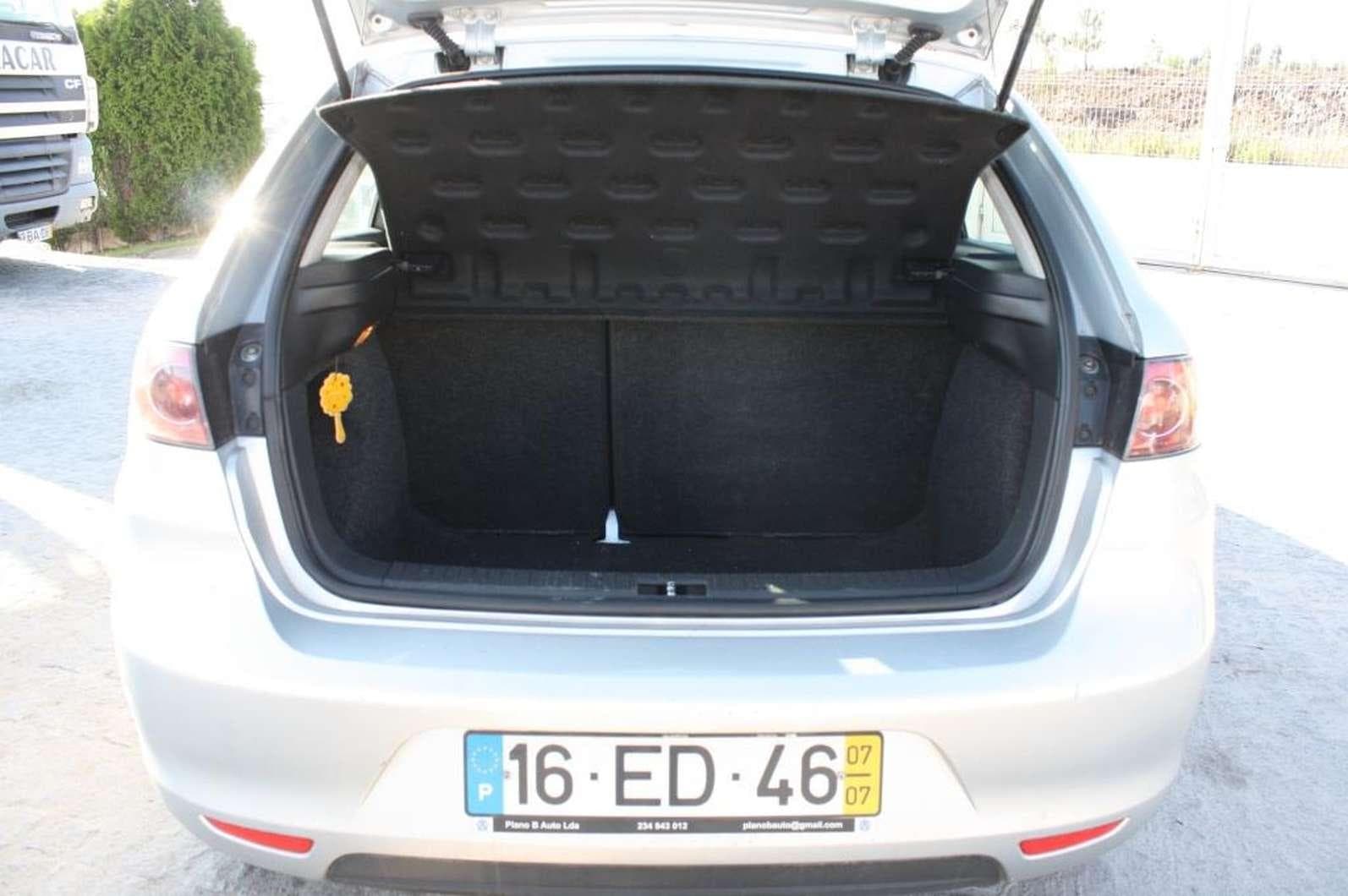 SEAT IBIZA — imagem 4