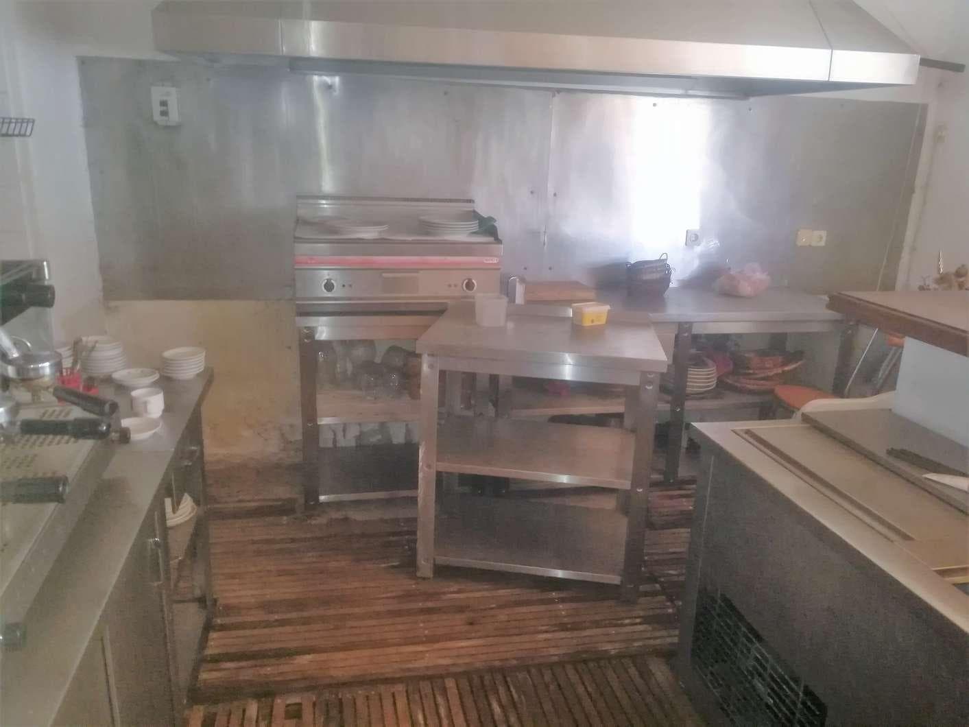 IMOVEL - Prédio Urbano - Fração Autónoma "C" - Loja com 120m2, no rés-do-chão direito do corpo sul, destinada ... — imagen 12
