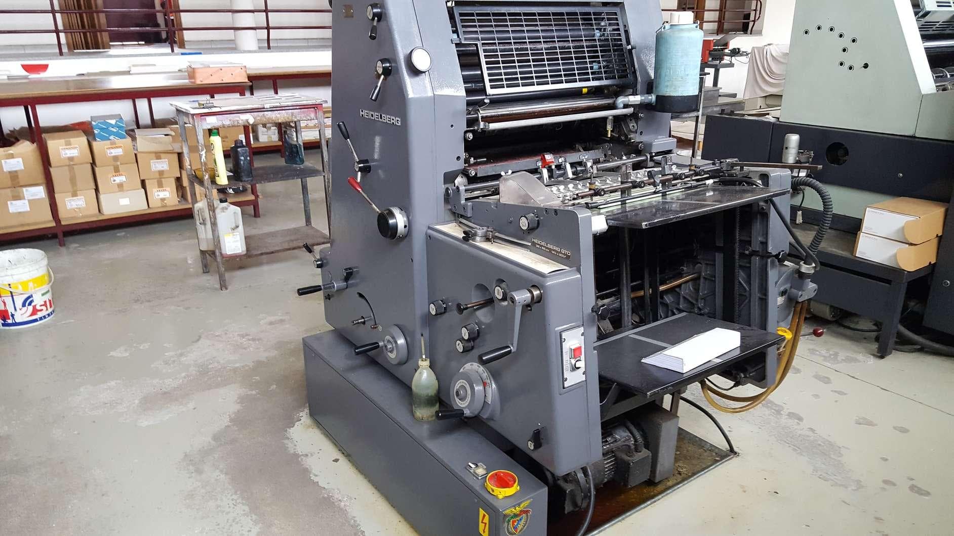 Máquina de impressão gráfica offset — imagen 4