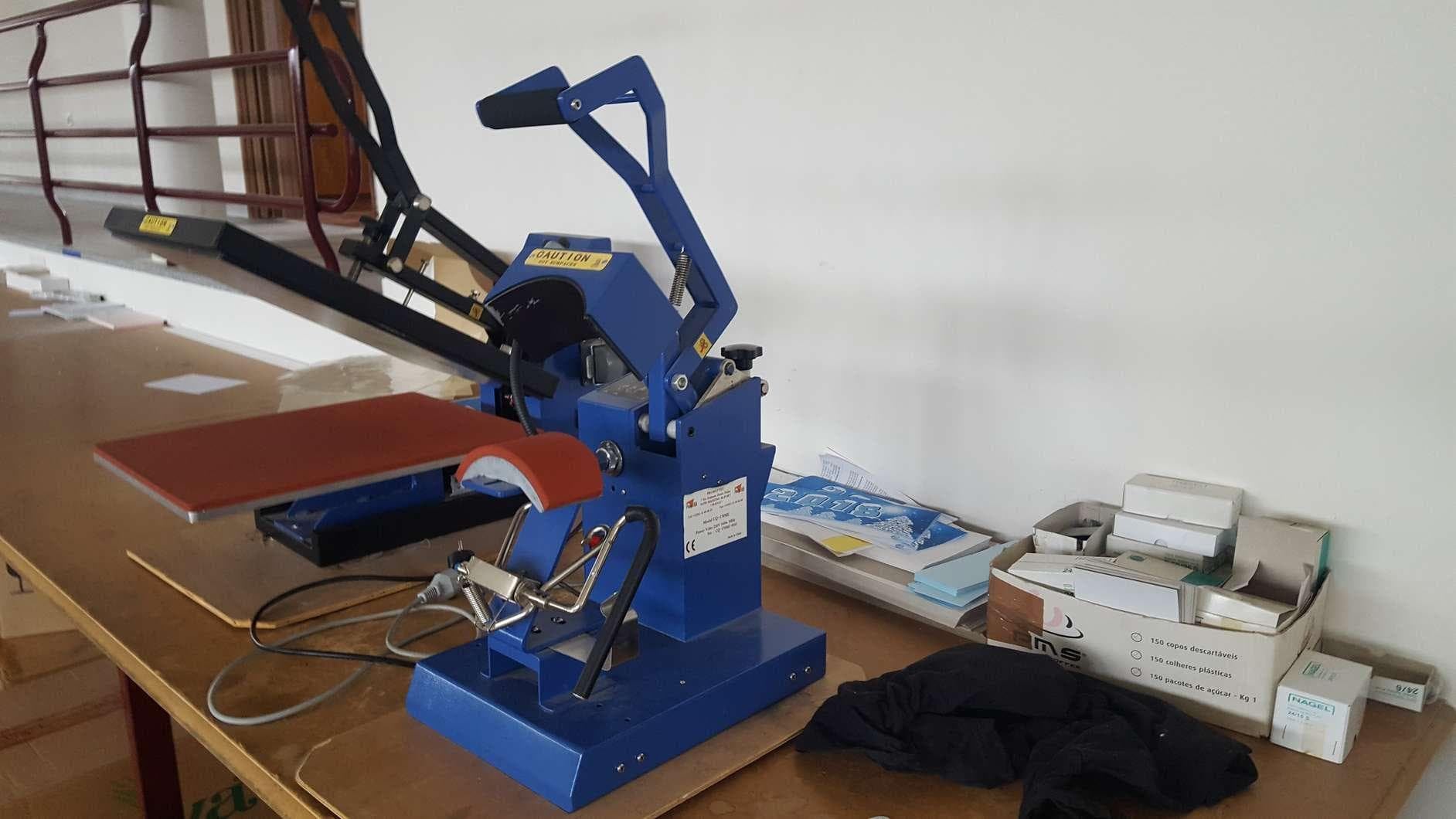 Agrafadora de pedal. + 2 Prensas térmicas para estampagem têxtil, sem marca visível. · — imagen 6