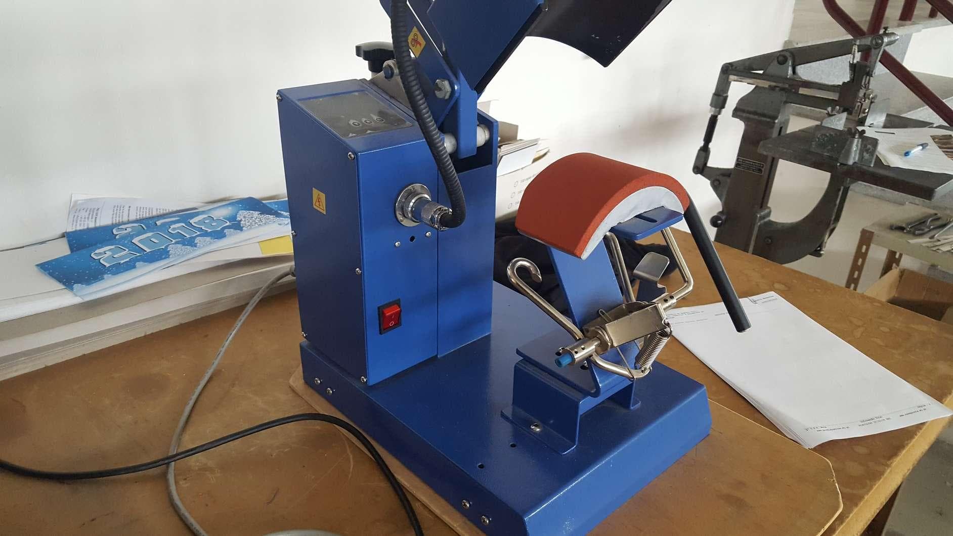Agrafadora de pedal. + 2 Prensas térmicas para estampagem têxtil, sem marca visível. · — imagen 10