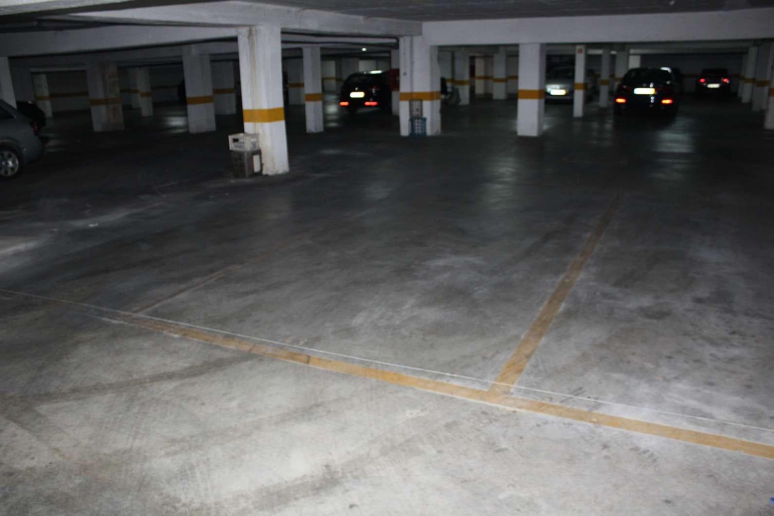 1/2 de Lugar de Garagem