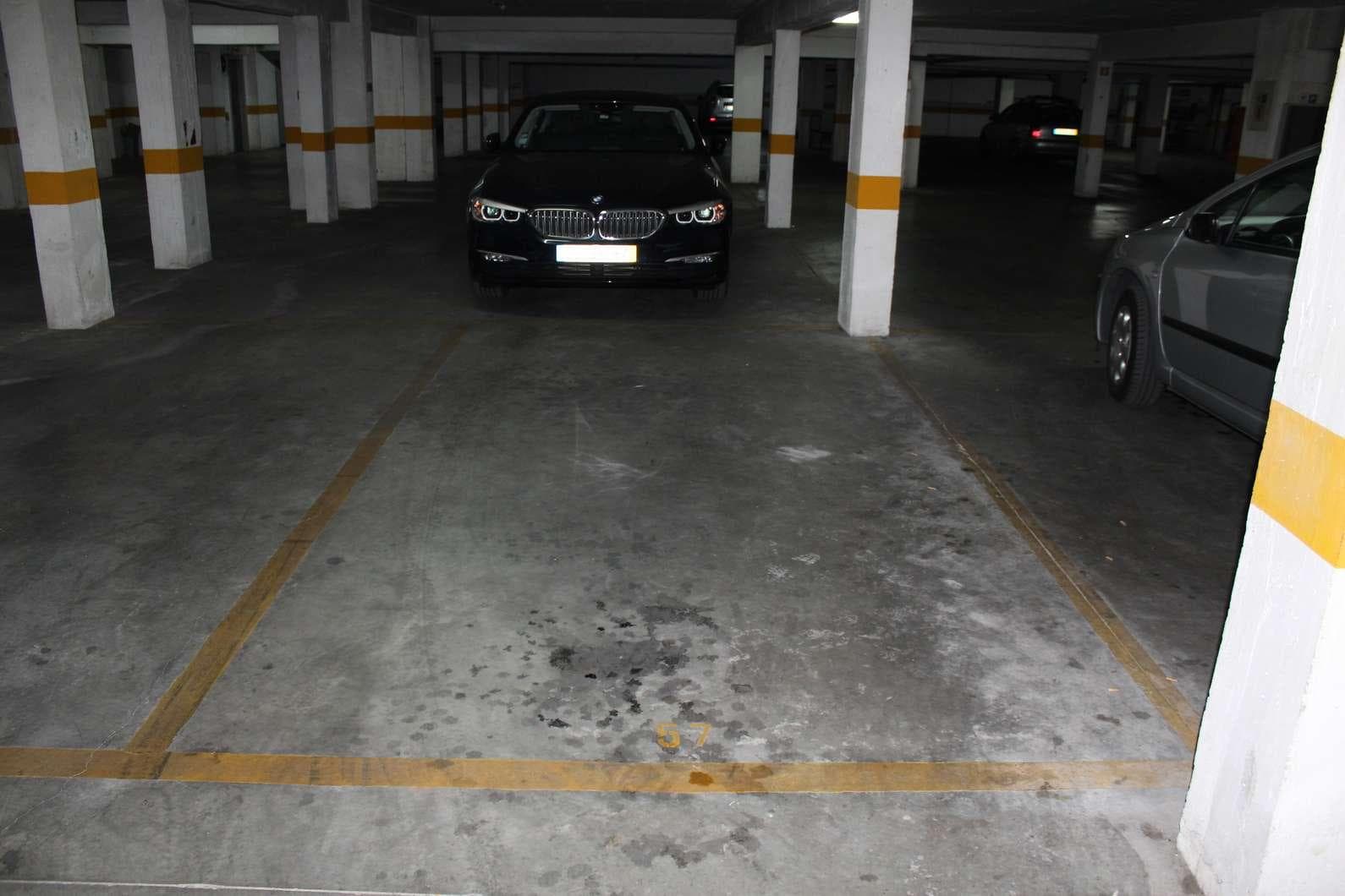 1/2 de Lugar de Garagem