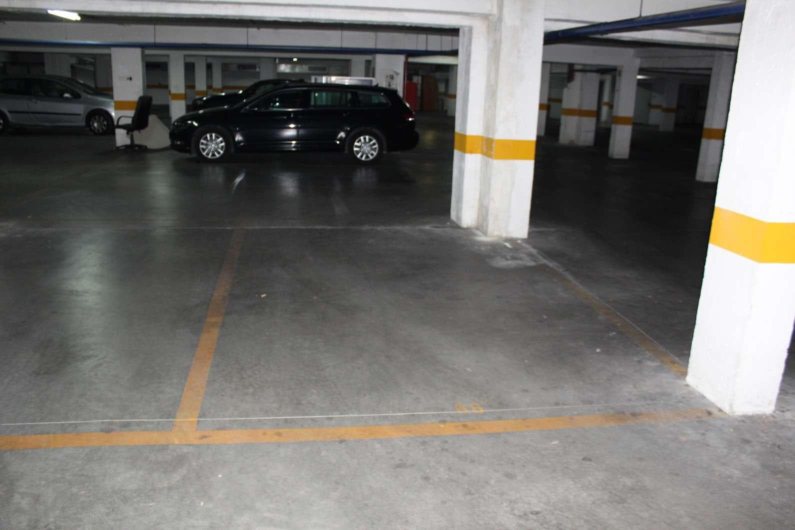 1/2 de Lugar de Garagem