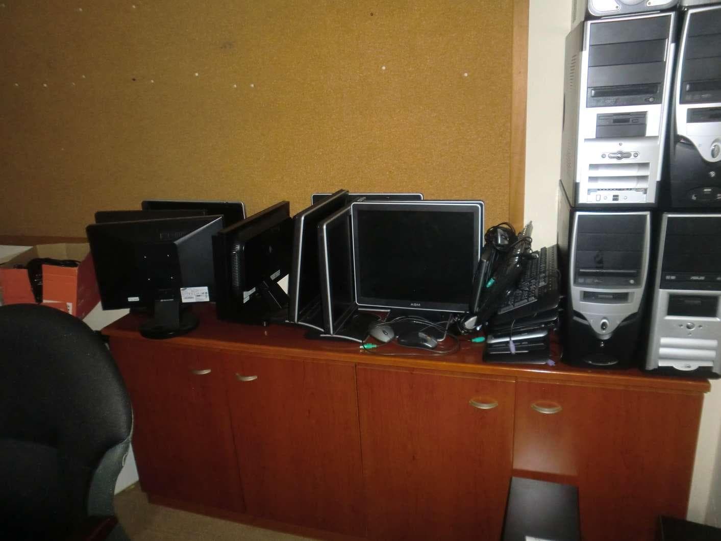 Material de escritório ·  Equipamento Informático — imagem 2