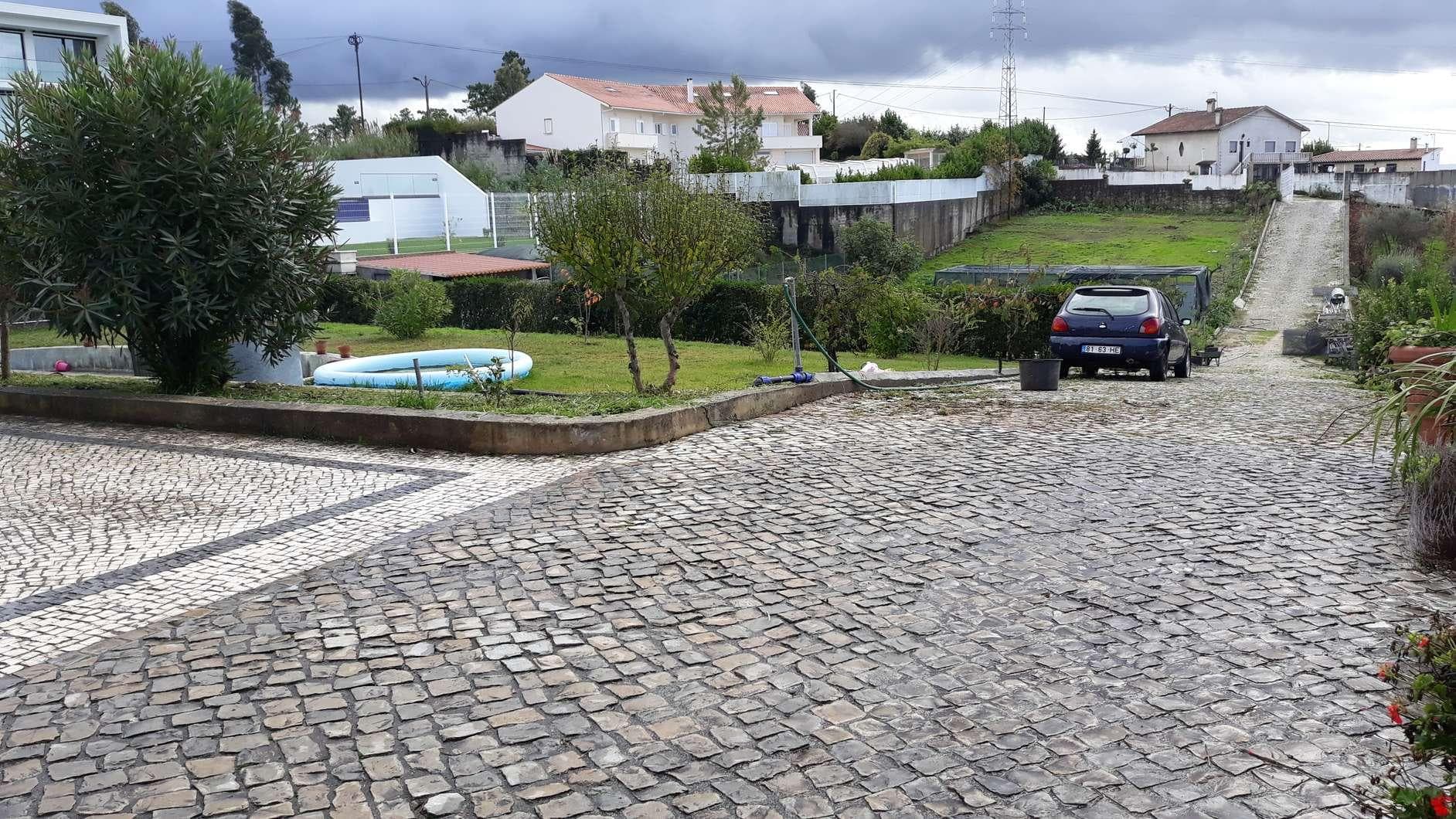 Quinhões Hereditários de Terrenos e Moradia · Coimbra — imagem 9