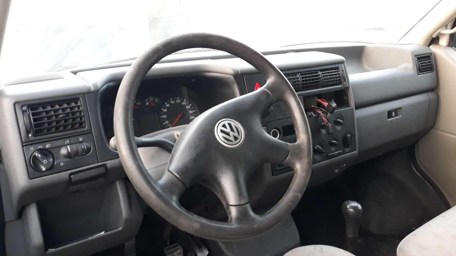 VOLKSWAGEN TRANSPORTER — imagem 6
