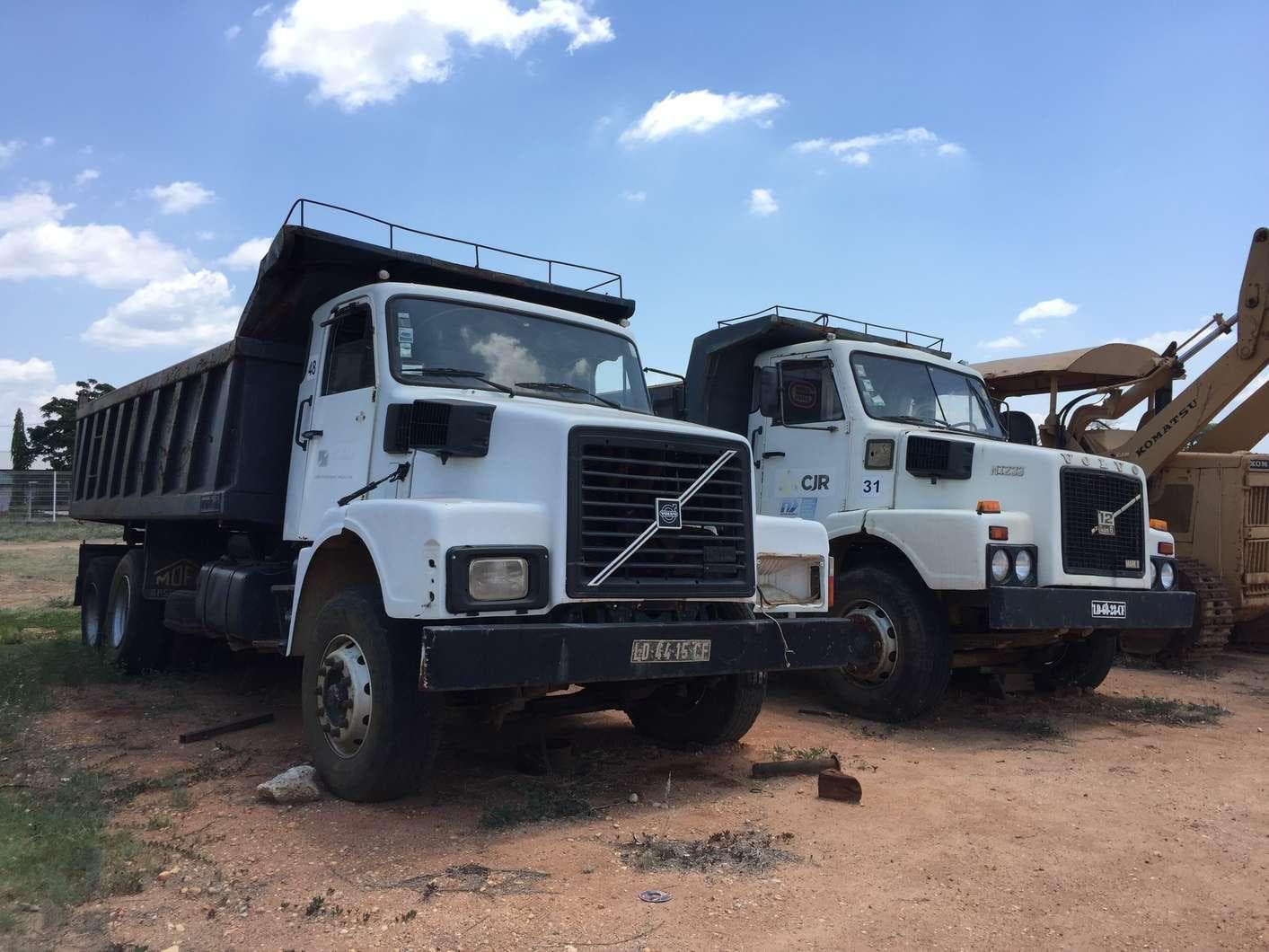 Camiões VOLVO de 3 eixos · — imagem 1