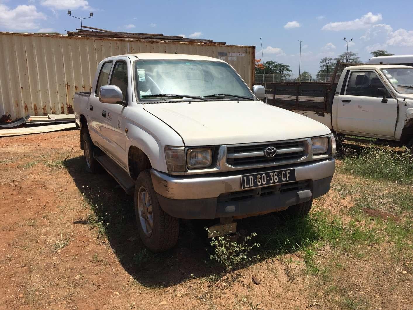 PICK UP TOYOTA HILUX · — image 2