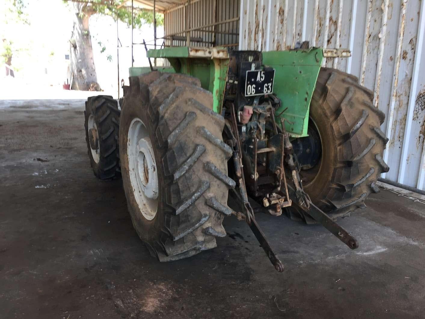 Trator AGRIFUL 70DT · — imagen 1