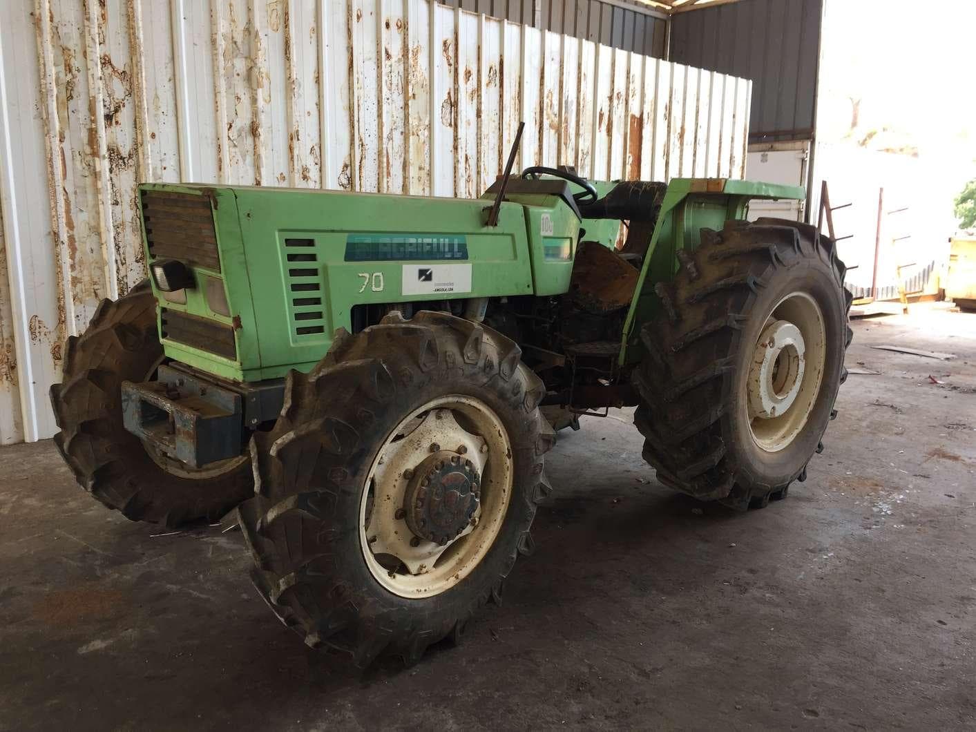 Trator AGRIFUL 70DT · — imagen 3