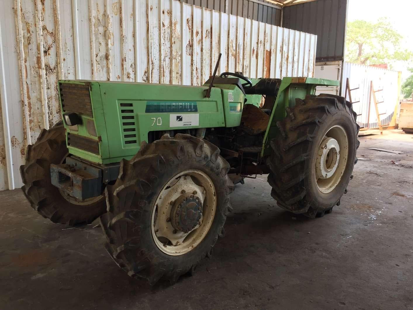 Trator AGRIFUL 70DT · — imagen 4