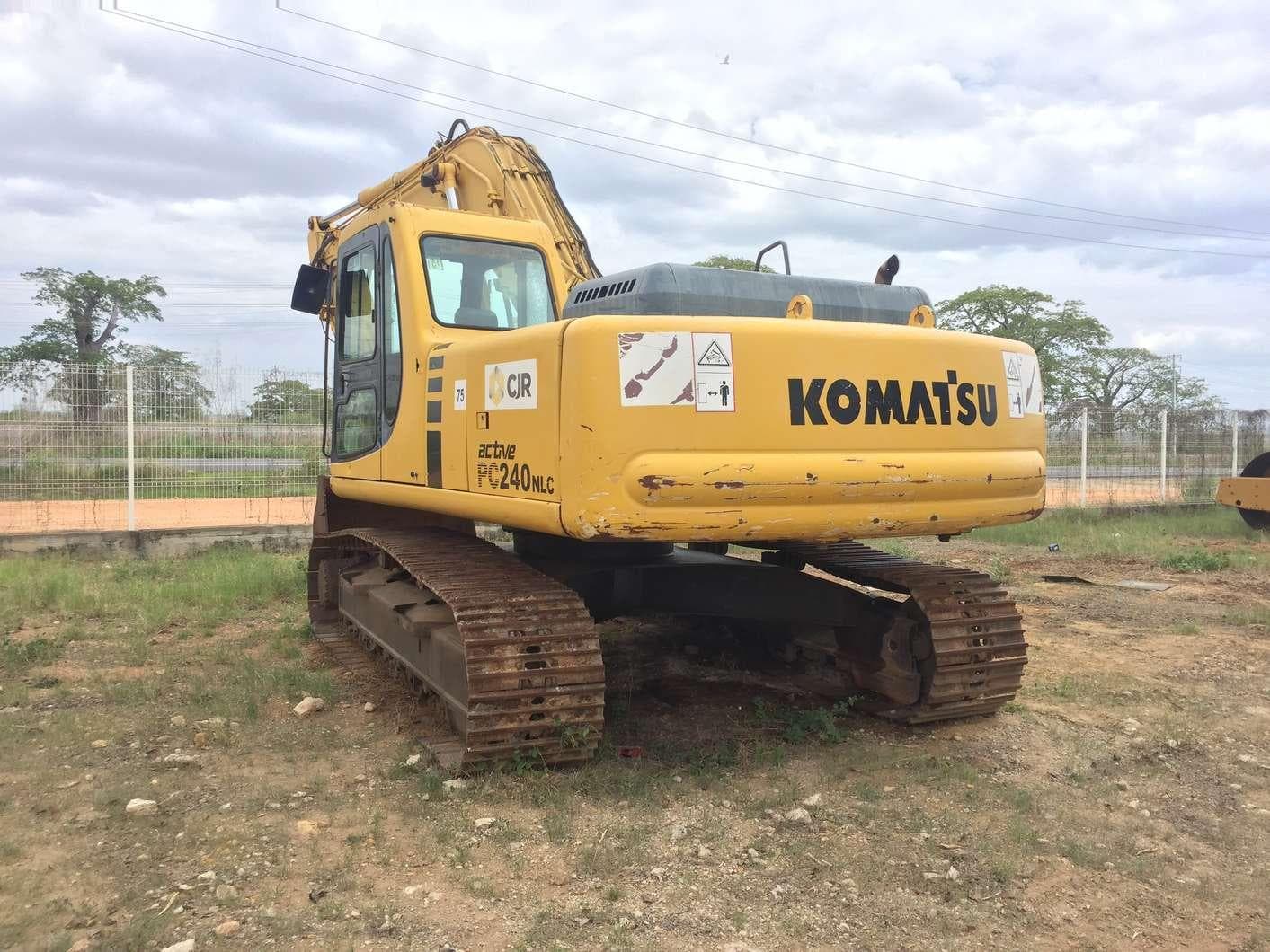 Giratória KOMATSU PC 240 NLC - 6K · — image 3