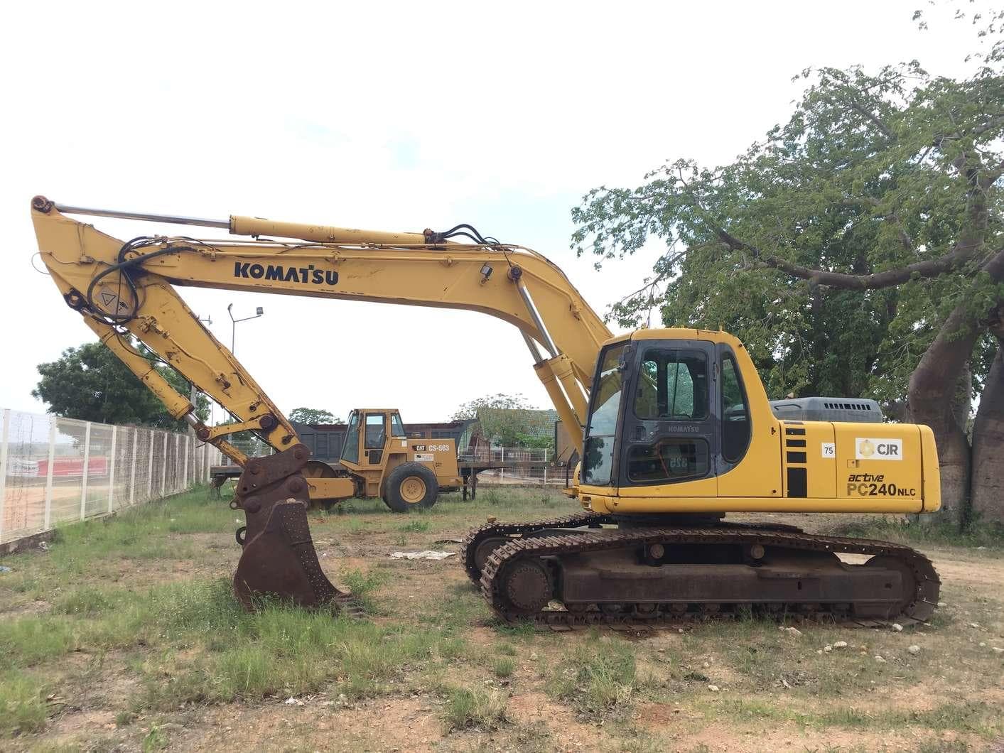 Giratória KOMATSU PC 240 NLC - 6K · — image 5