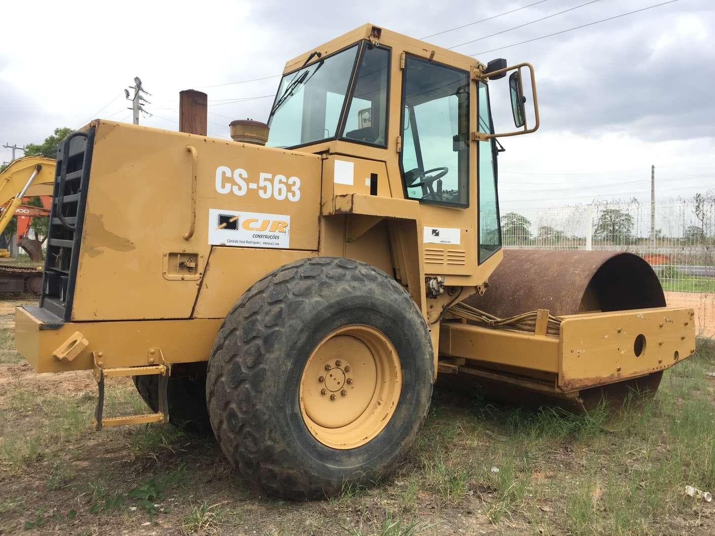 Cilindro de rolos CAT CS-56 · — imagen 4