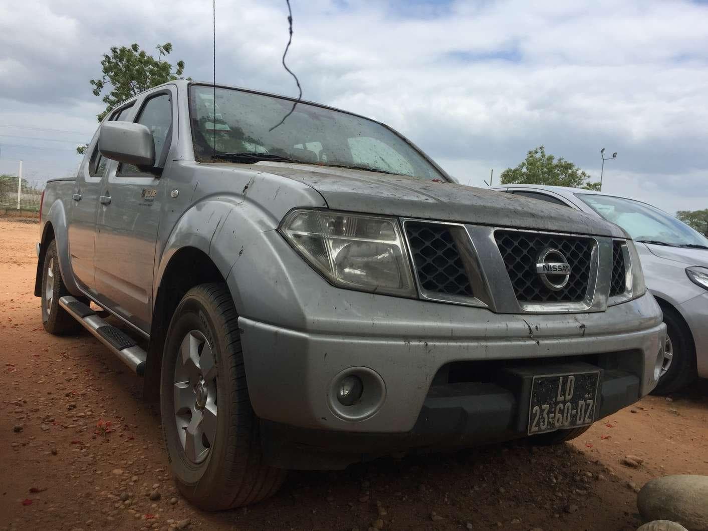 NISSAN NAVARA · — imagen 3