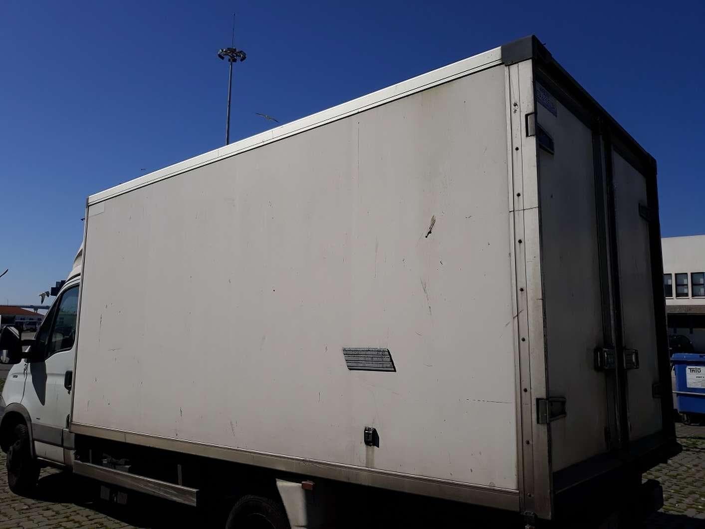 Veículo IVECO — image 2