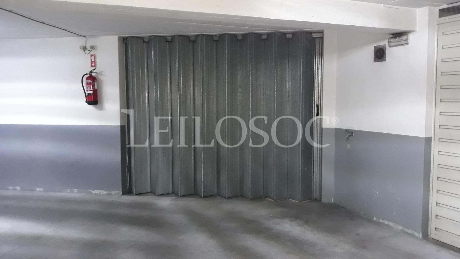 Garage — image 8