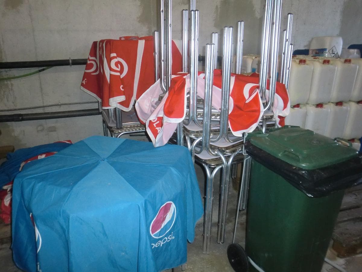 Equipamentos · Mobiliário — imagem 22