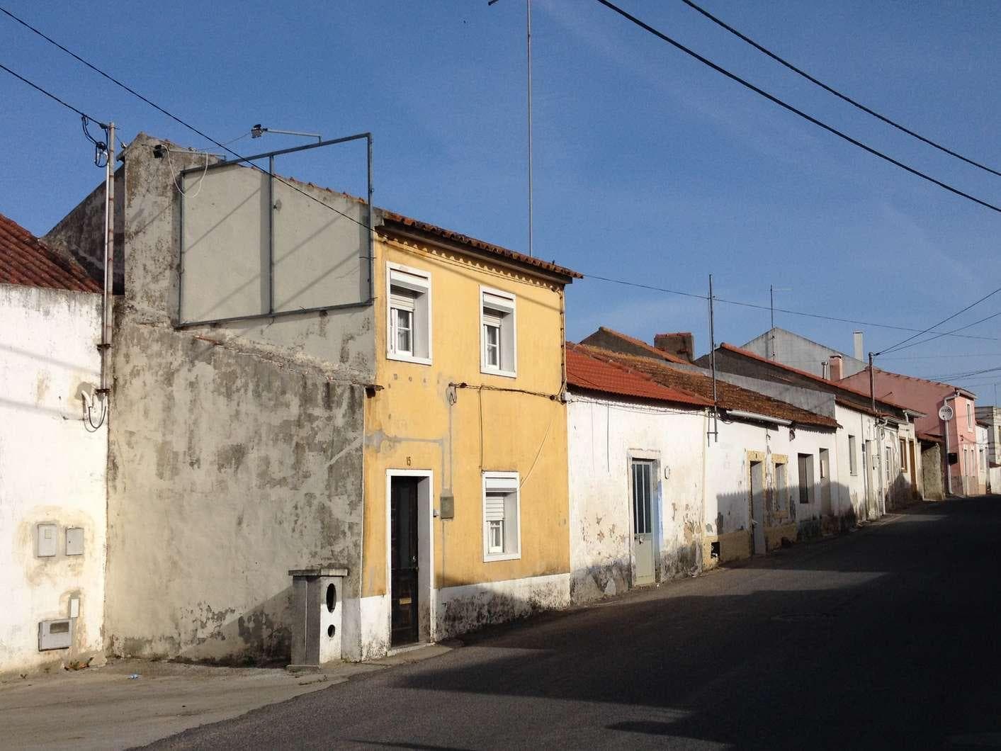 Moradia V2 · Alcobaça — imagem 3