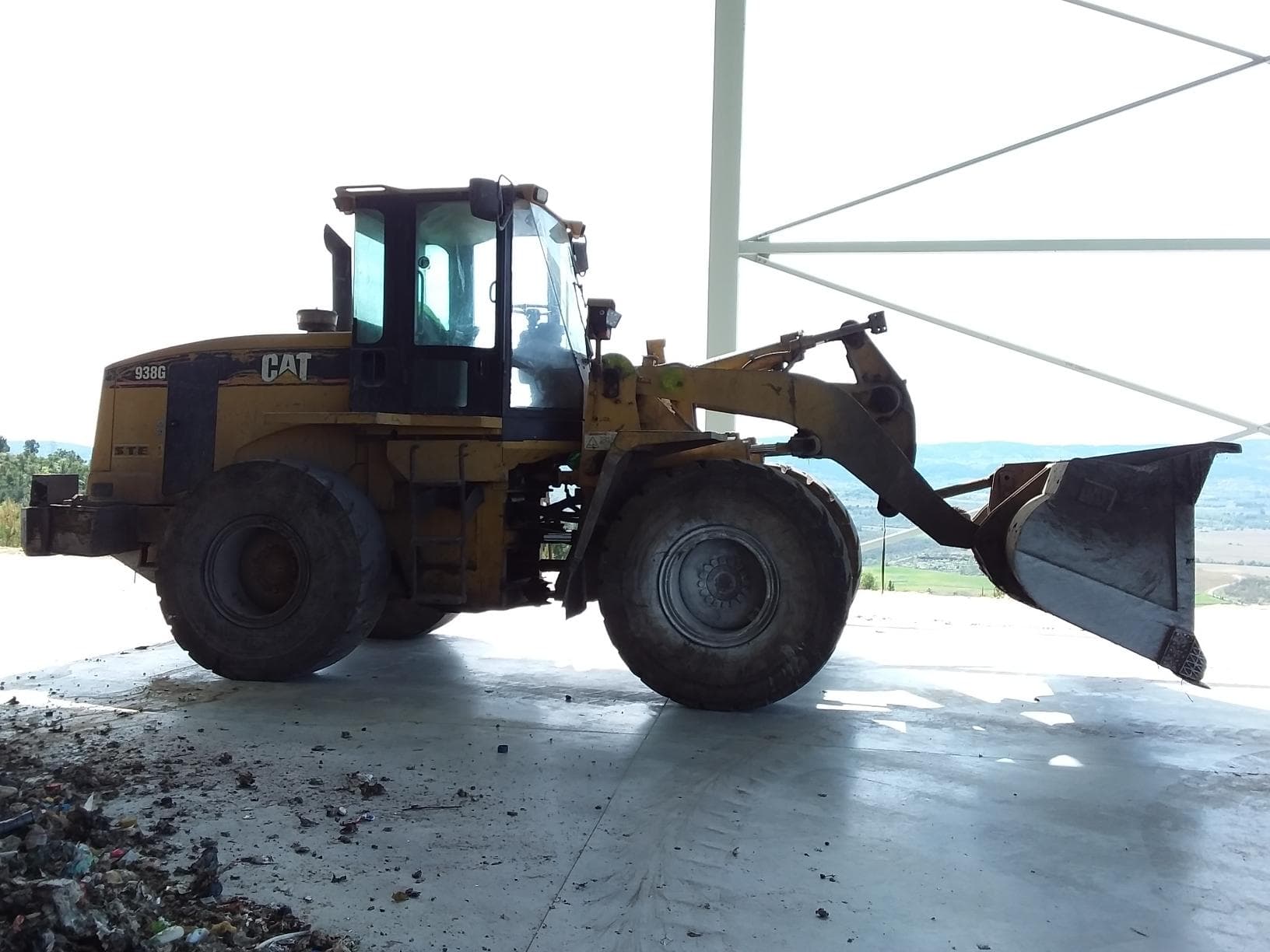 Excavadora Caterpillar — imagen 8