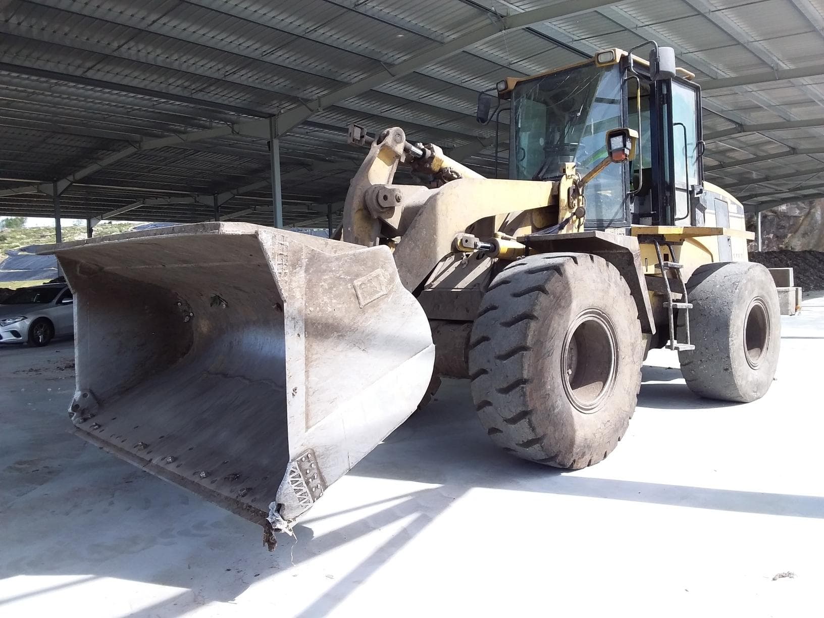 Excavadora Caterpillar — imagen 15
