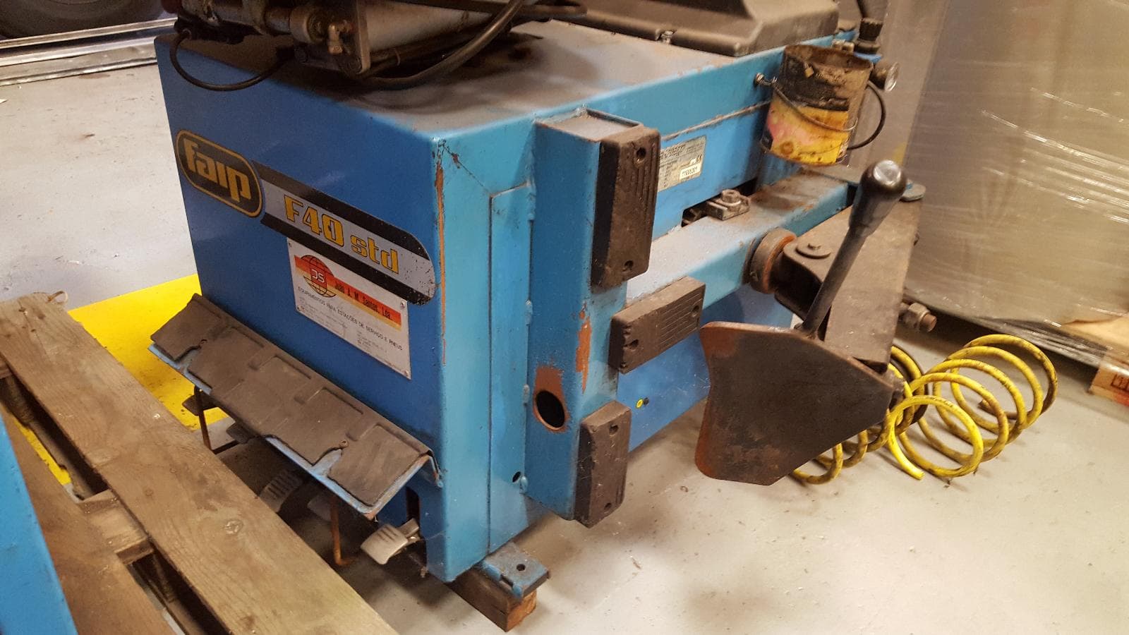 Máquina de Desmontar Pneus — image 4