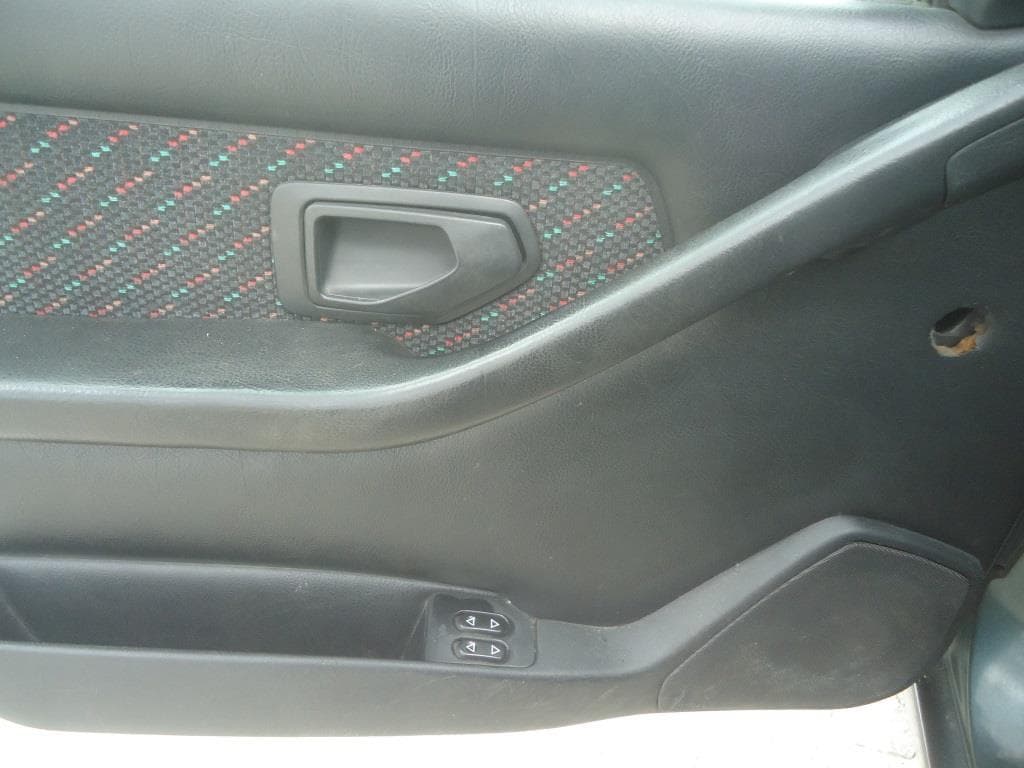 Veículo ligeiro de passageiros Peugeot 306, matricula 88-01-GA · — imagen 3