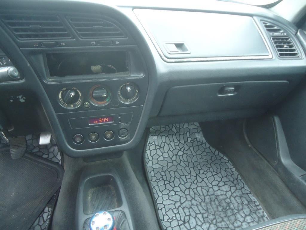 Veículo ligeiro de passageiros Peugeot 306, matricula 88-01-GA · — imagen 14