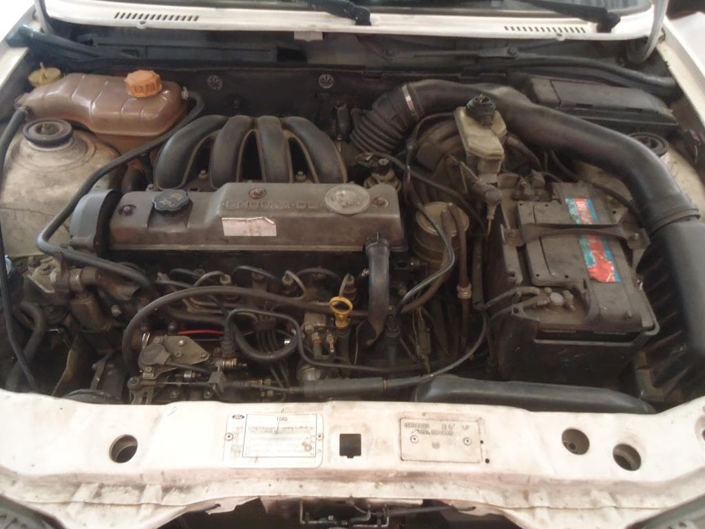 Veículo ligeiro mercadorias Ford Courrier, matricula 29-94-IH · — imagen 11