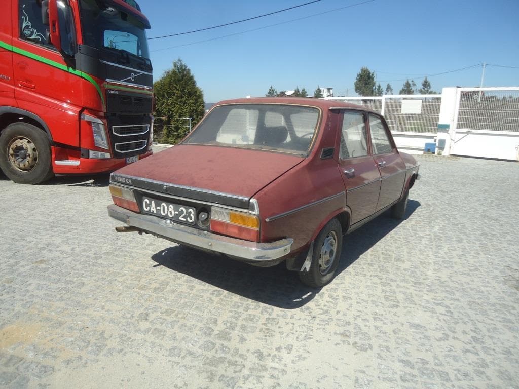 Veículo ligeiro de passageiros Renault 12, matricula CA-08-23 · — imagem 11