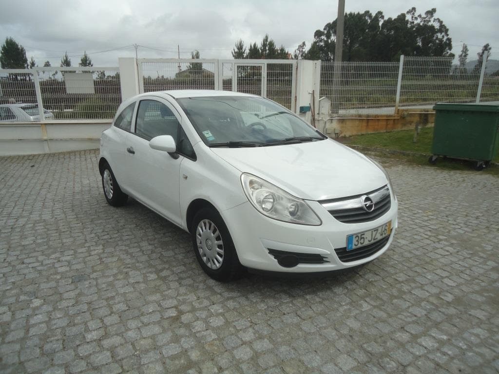 Veículo Ligeiro de Mercadorias Opel Corsa 1.3 CDTI, matricula 35-JZ-46 — imagem 3