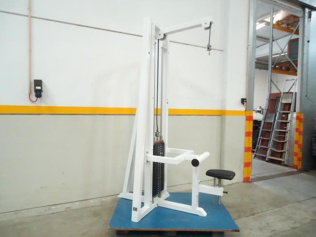 Equipamento musculação — image 4
