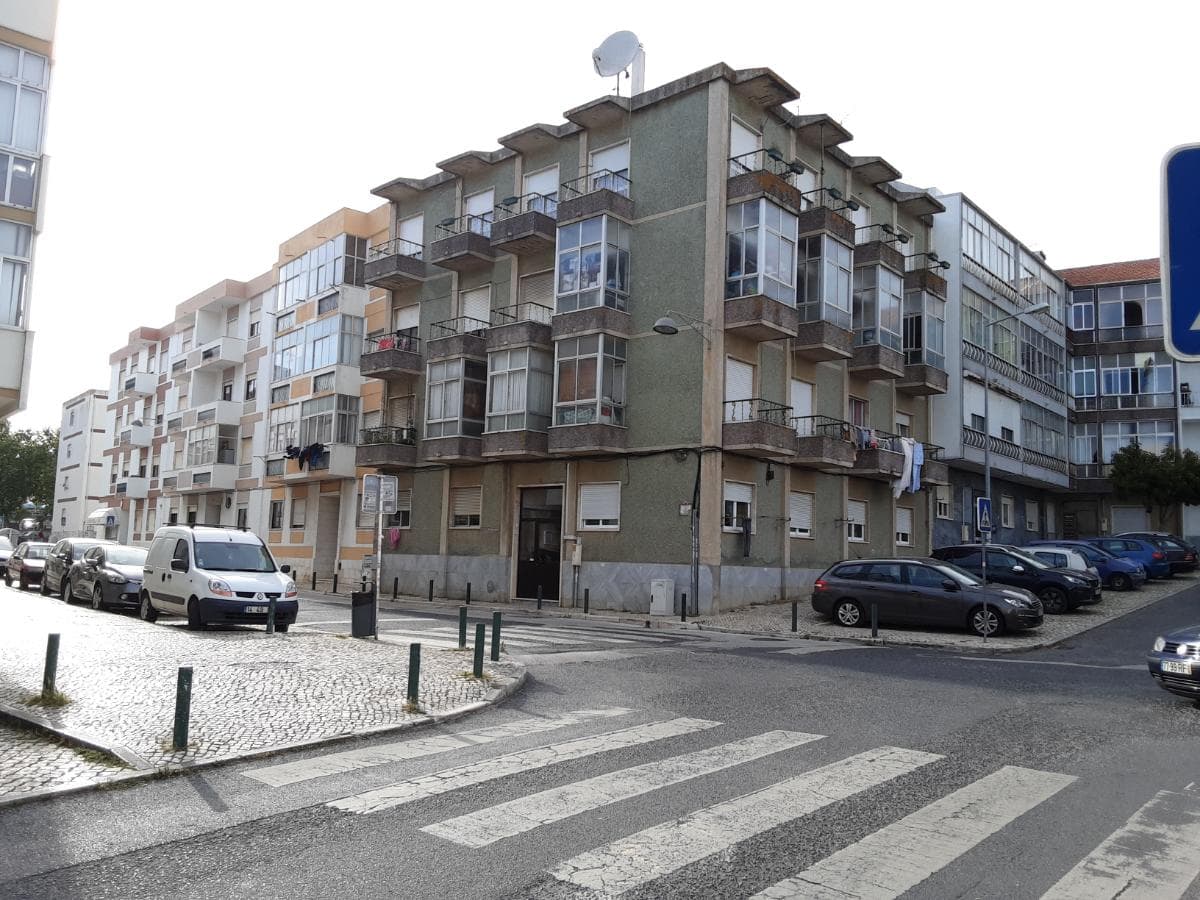 1/2 Apartamento T3 · Sintra — imagem 1