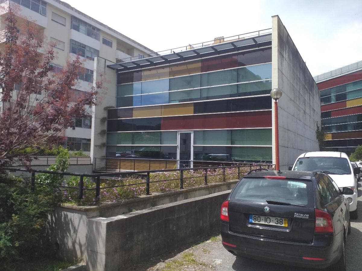 Escritório + Garagem · Porto — imagen 7