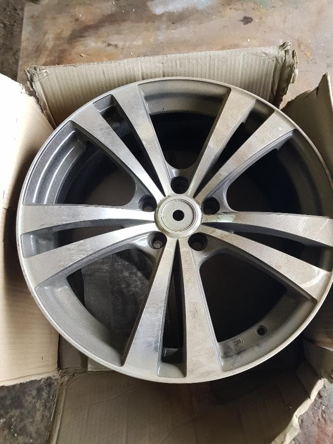 Lote de diversas jantes · — imagem 1