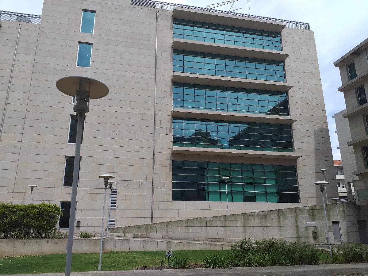 Escritório · Porto	 — imagen 5