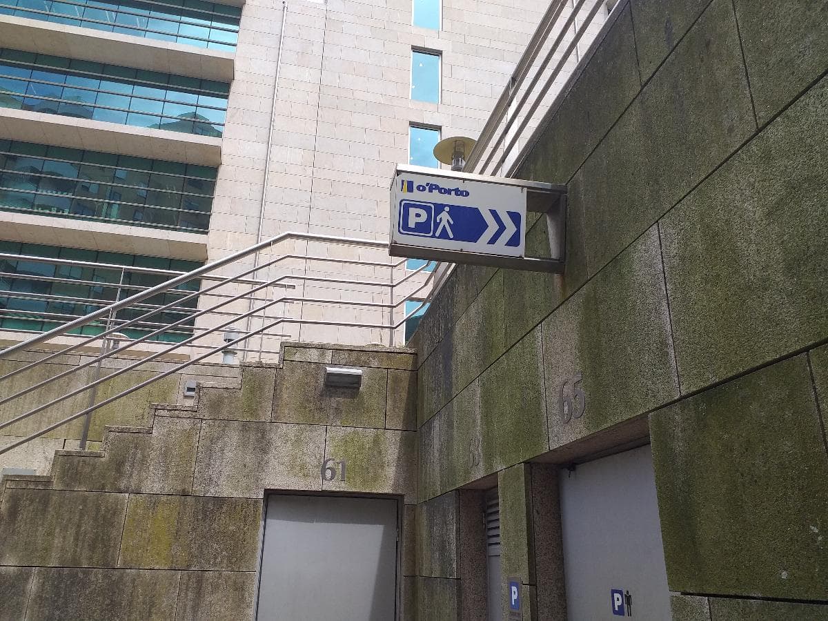 Parque de Estacionamento Público · Porto — image 3