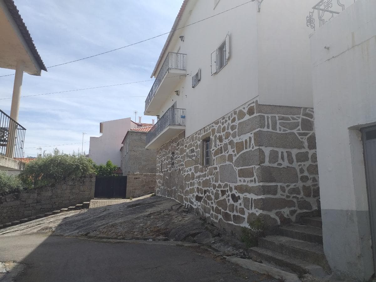 Apartamento T2 + Garagem · Celorico da Beira — image 6
