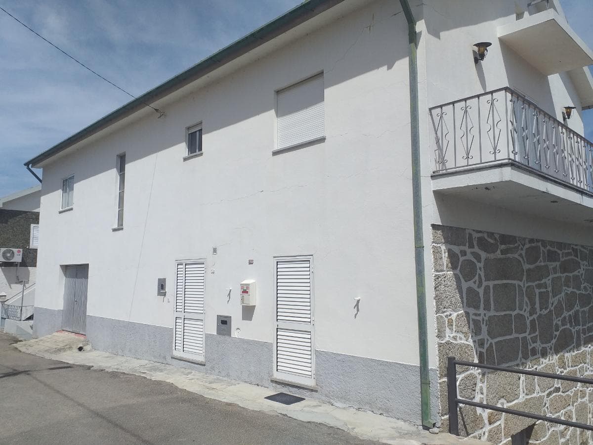 Apartamento T2 + Garagem · Celorico da Beira — image 4