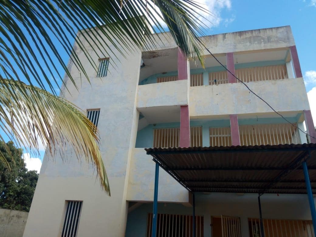 Edifício de 4 pisos em Nampula · — imagen 3