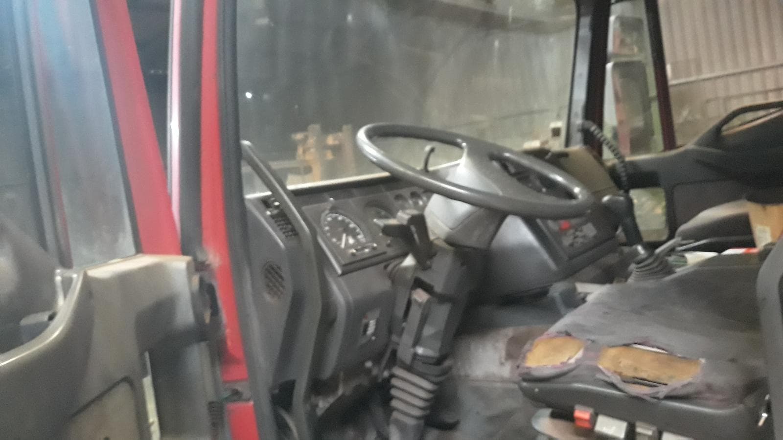 IVECO 240 OE42 — imagem 4