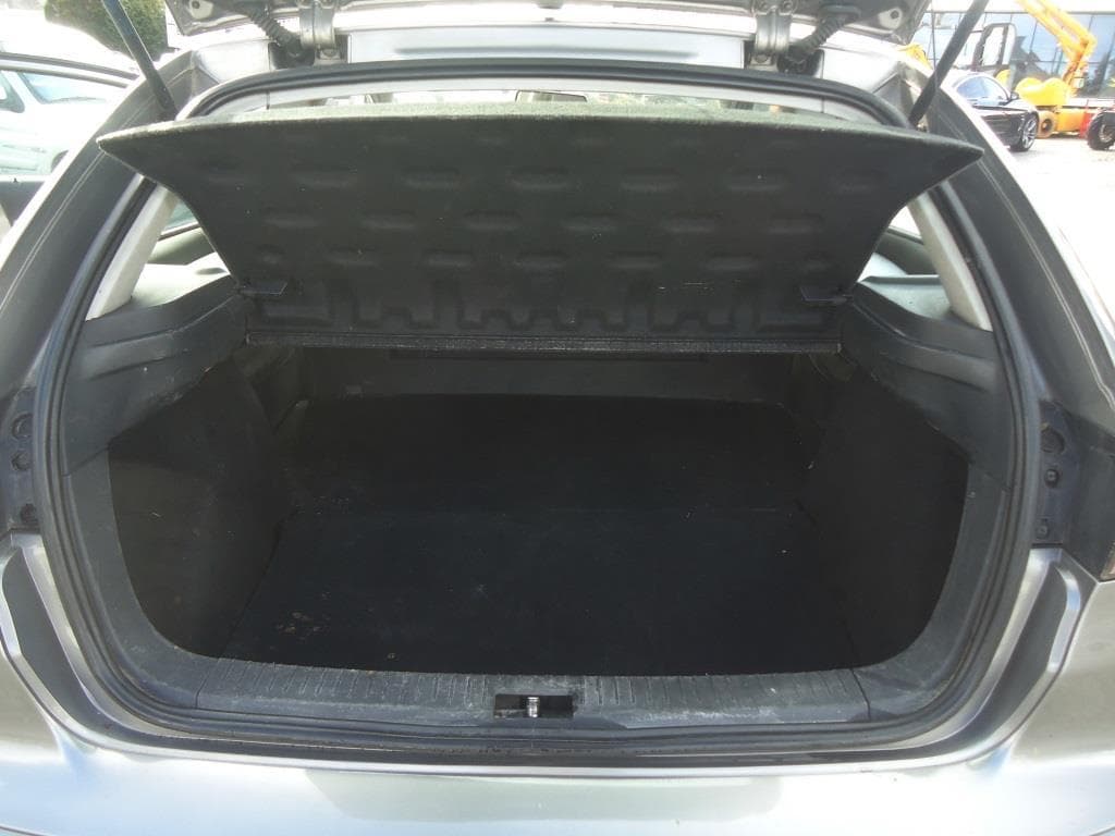 Seat Ibiza Van matrícula 86-50-UT · Paredes — image 17