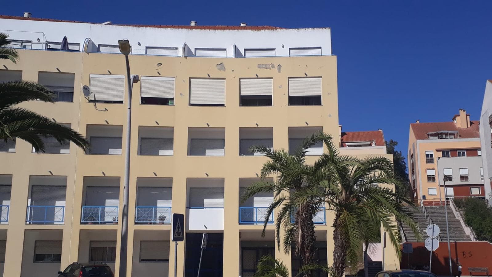 Loja · Moita — imagen 1