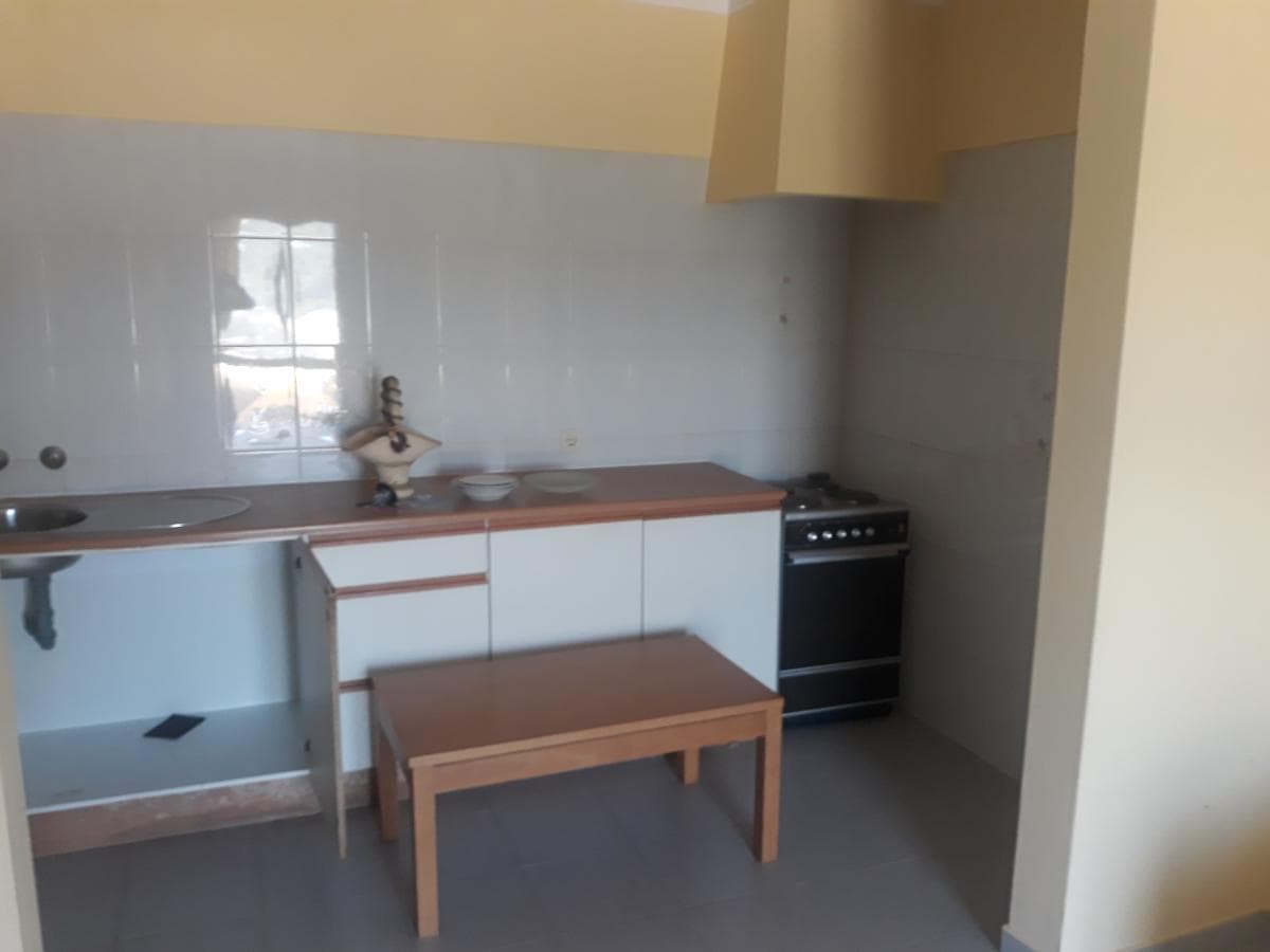 Apartamento T1 + 2 Arrecadações — imagem 2
