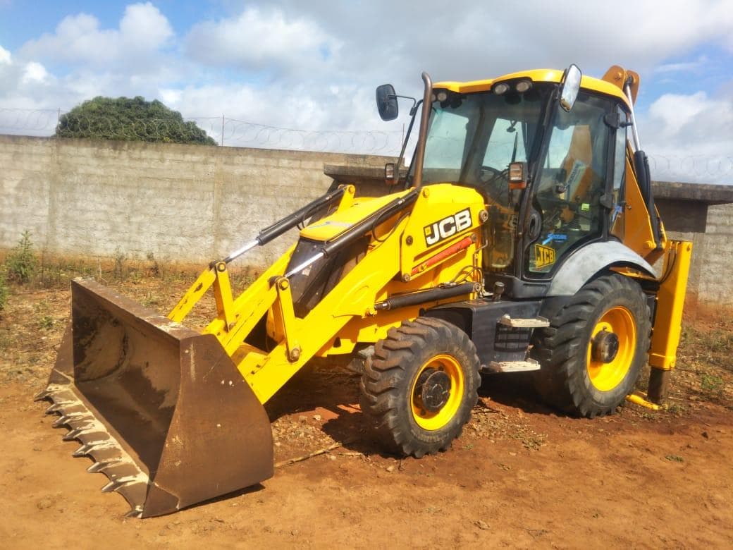 Retro Escavadora JCB · — imagem 1