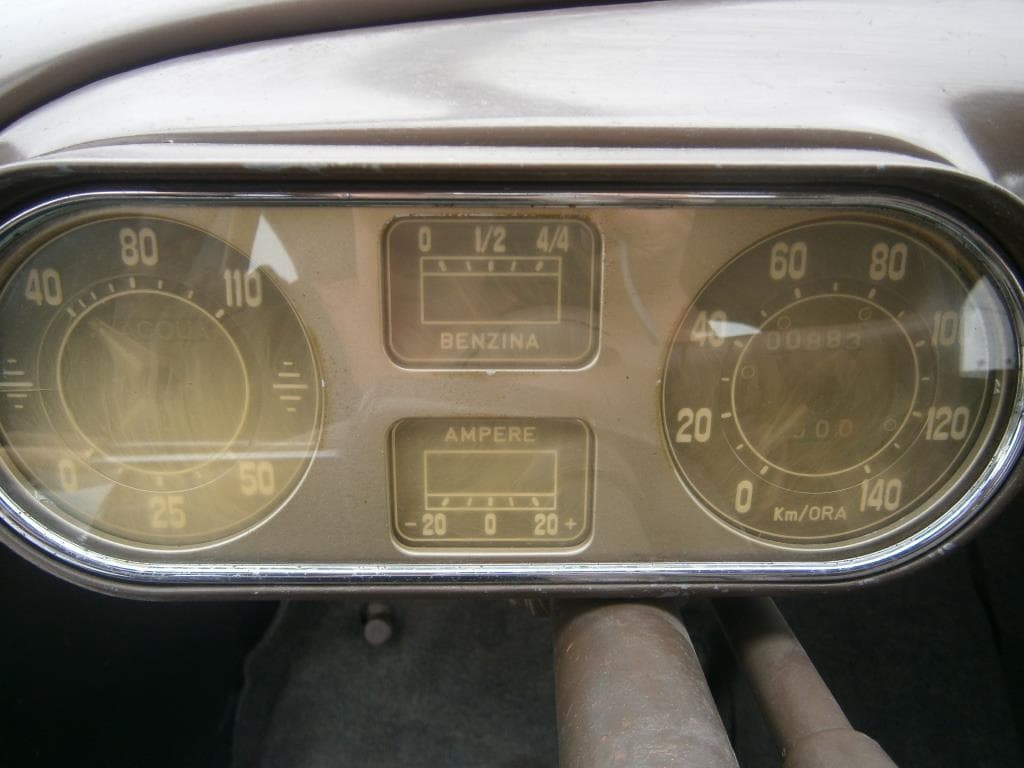 Fiat 1400 — image 10