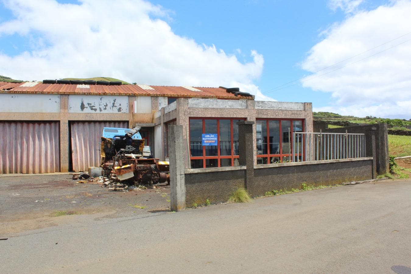 Armazém · Lajes do Pico, Açores — image 2