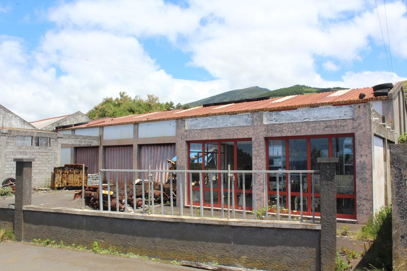 Armazém · Lajes do Pico, Açores — image 3