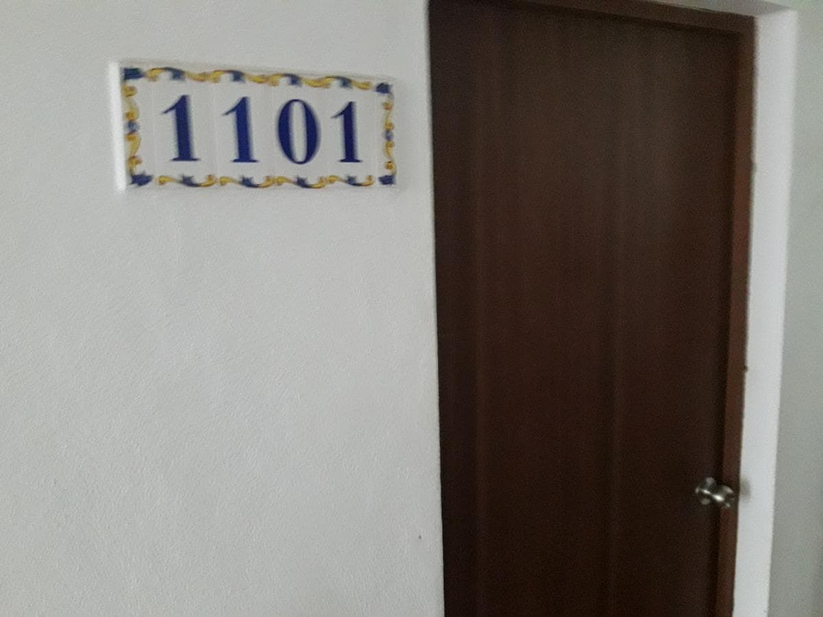 Apartamento T1 + 2 Arrecadações — imagem 9